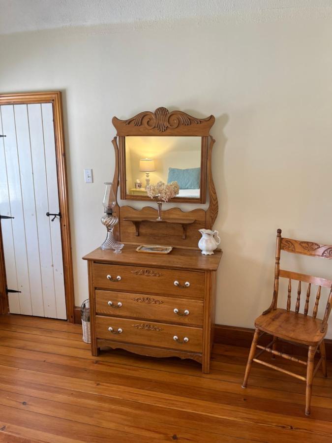 Sawyer'S Creek Bed And Breakfast Algonquin Highlands Exterior photo